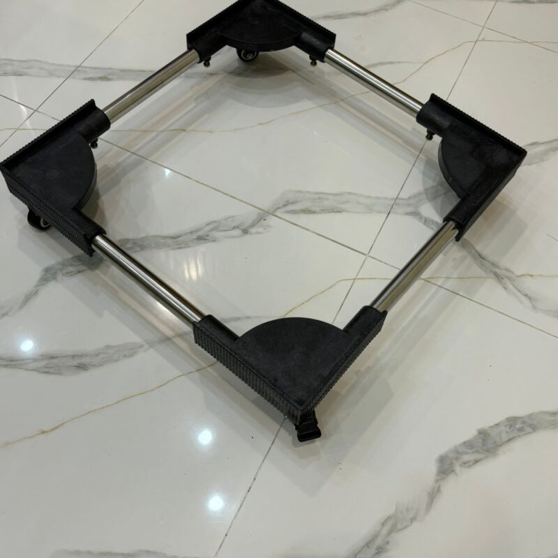 Small Customize Stand With Wheels